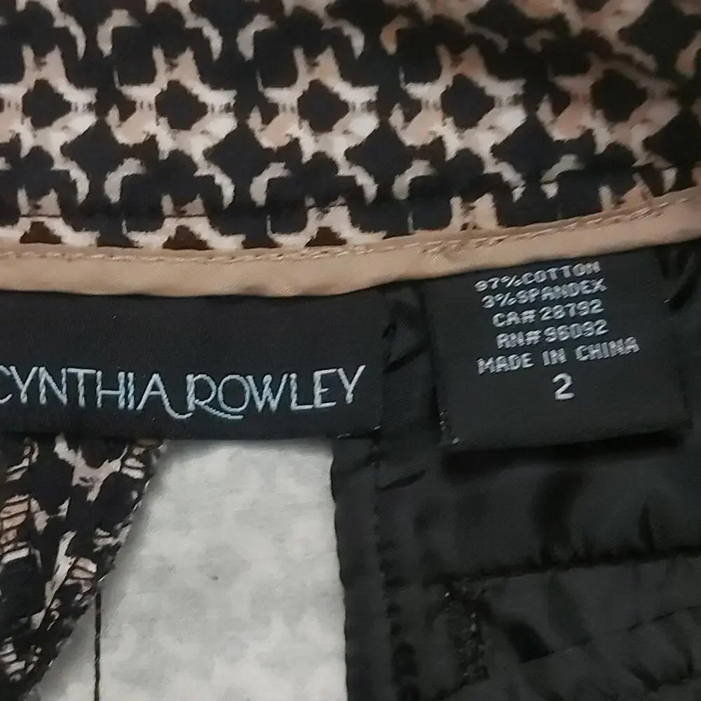 Cynthia Rowley Damask Pattern Women's Shorts 2 Preppy Classic Quiet Luxury Twee - Picture 4 of 5
